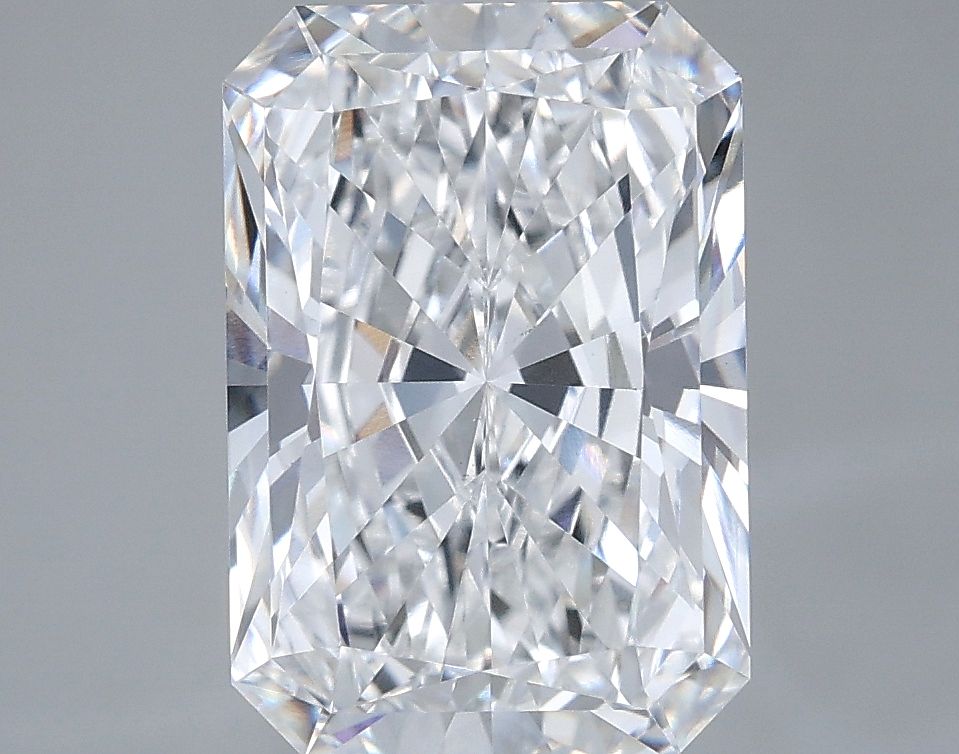 4.07 ct. radiant Lab Grown Diamond front image