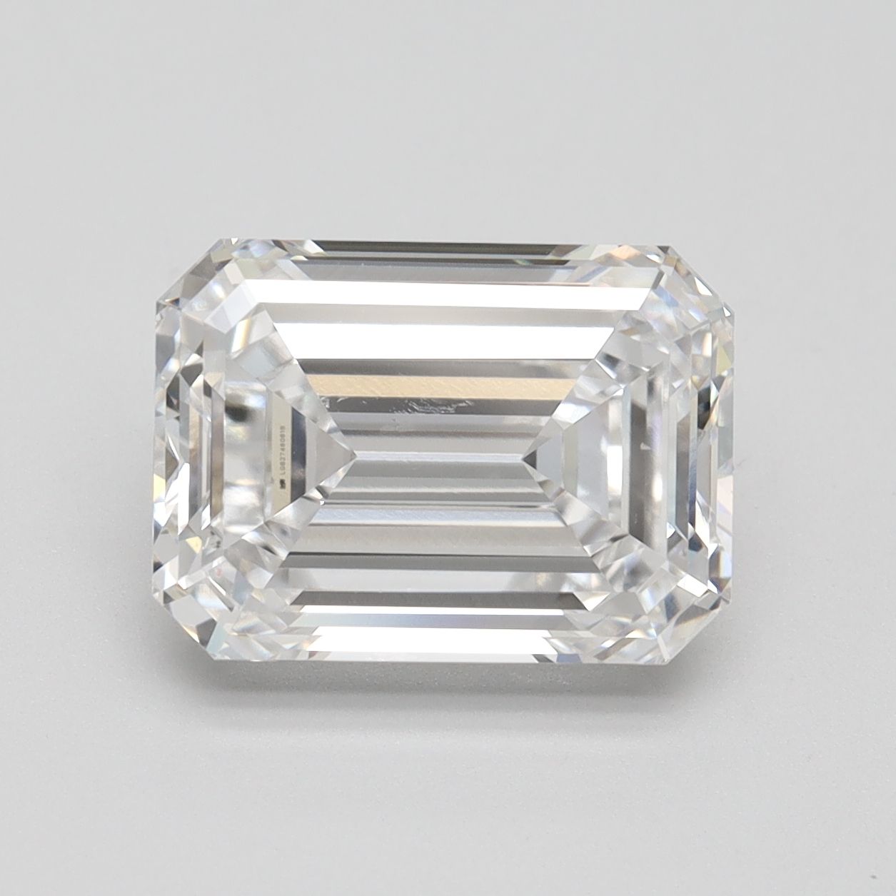 4.52 ct. emerald Lab Grown Diamond front image