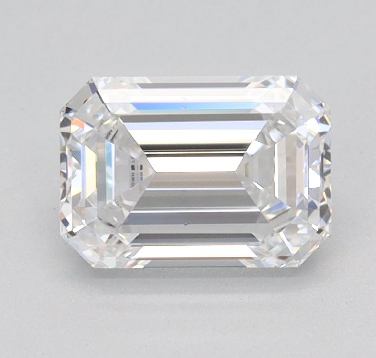 0.94 ct. emerald Lab Grown Diamond front image