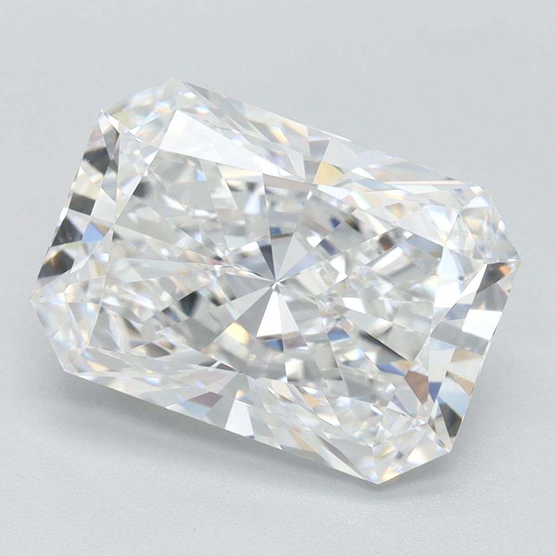 3.21 ct. radiant Lab Grown Diamond front image