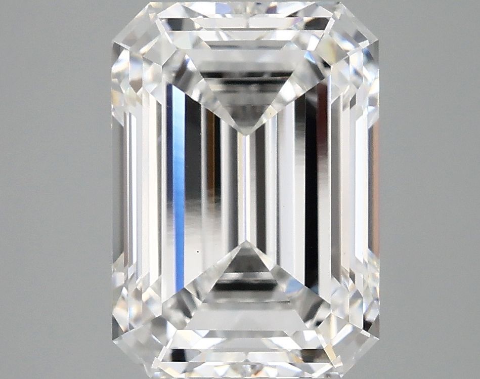 3.92 ct. emerald Lab Grown Diamond front image