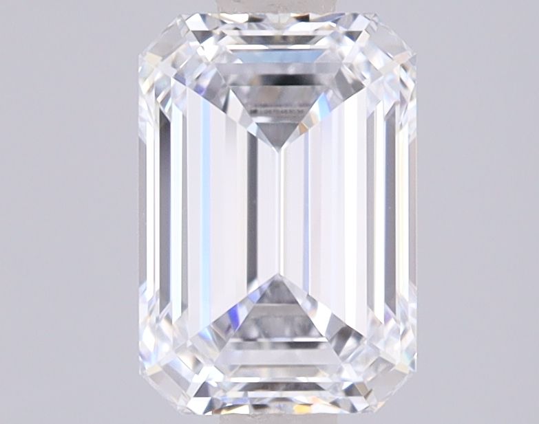 1.53 ct. emerald Lab Grown Diamond front image