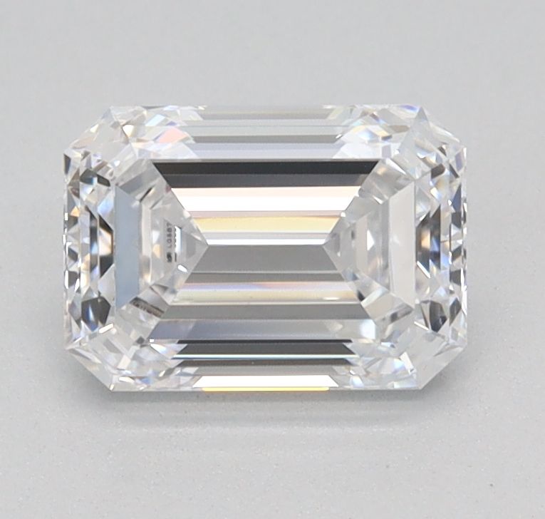 0.95 ct. emerald Lab Grown Diamond front image