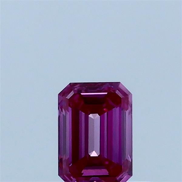 0.35 ct lab-grown Emerald Diamond