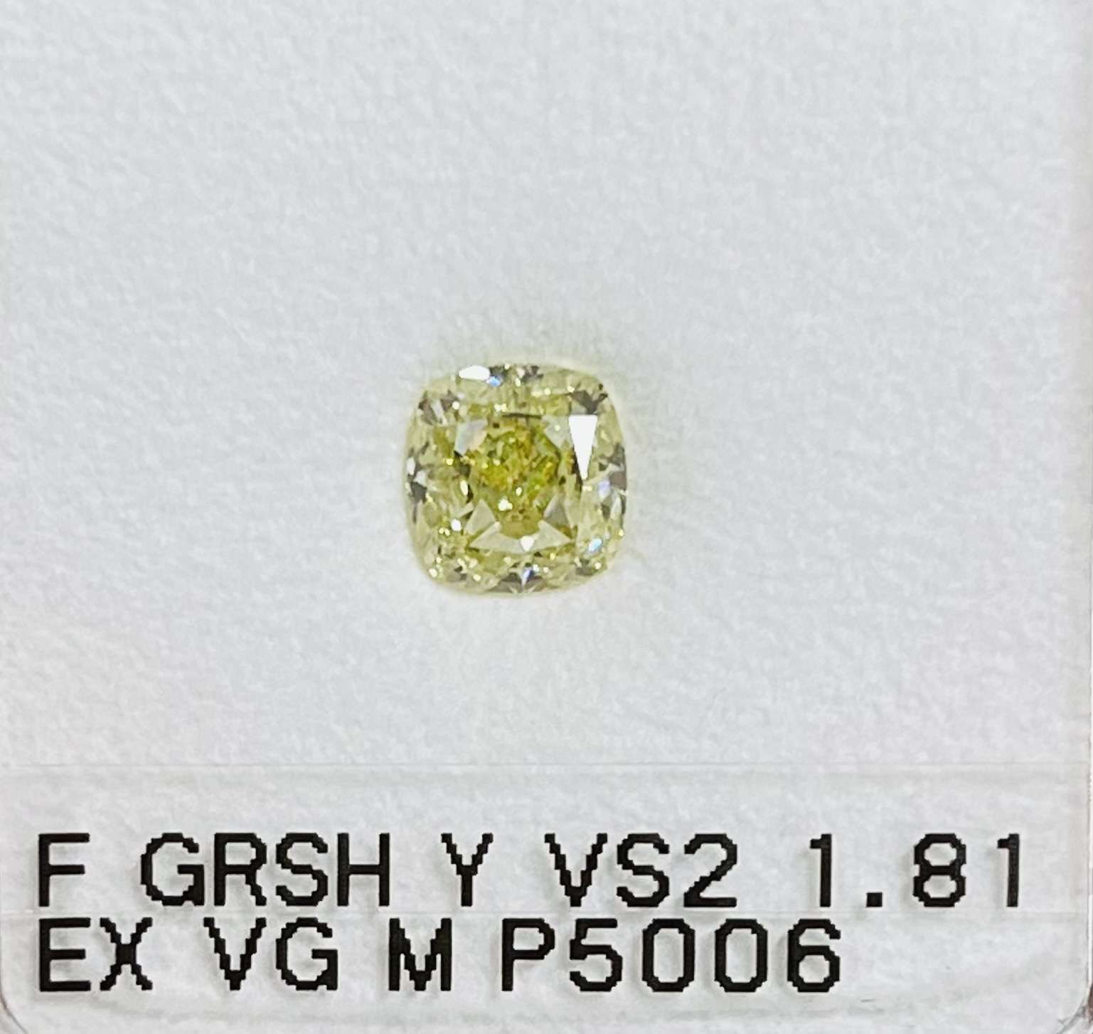 Diament 1.81 ct Fancy Greenish Yellow/VS2