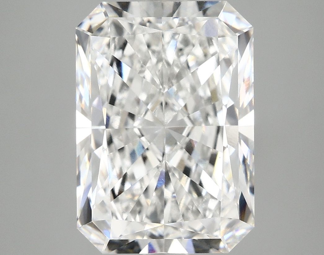 5.10 ct. radiant Lab Grown Diamond front image