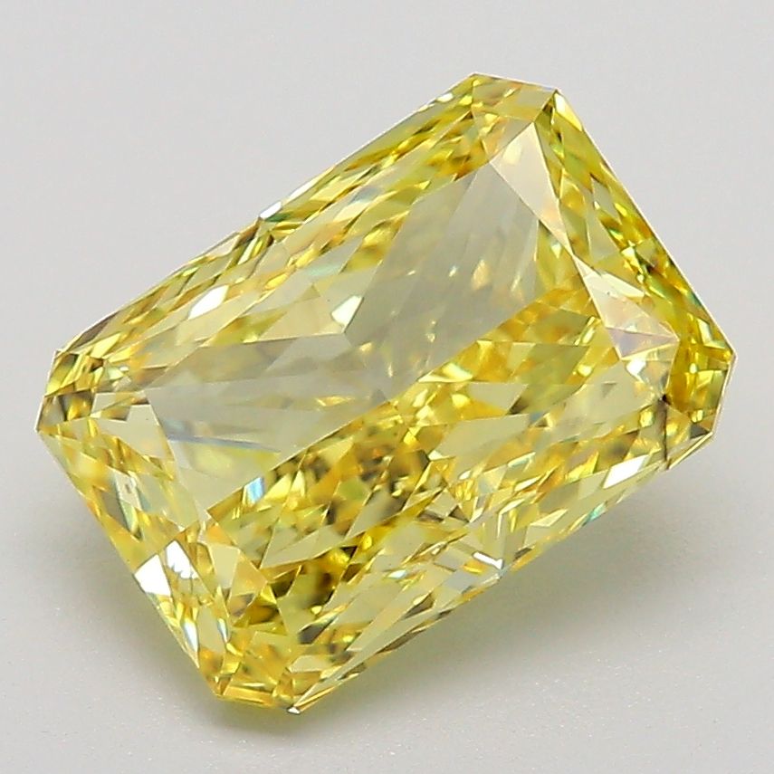 3.11 ct Radiant diamond