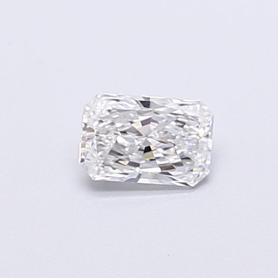 0.32 ct lab-grown Radiant Diamond