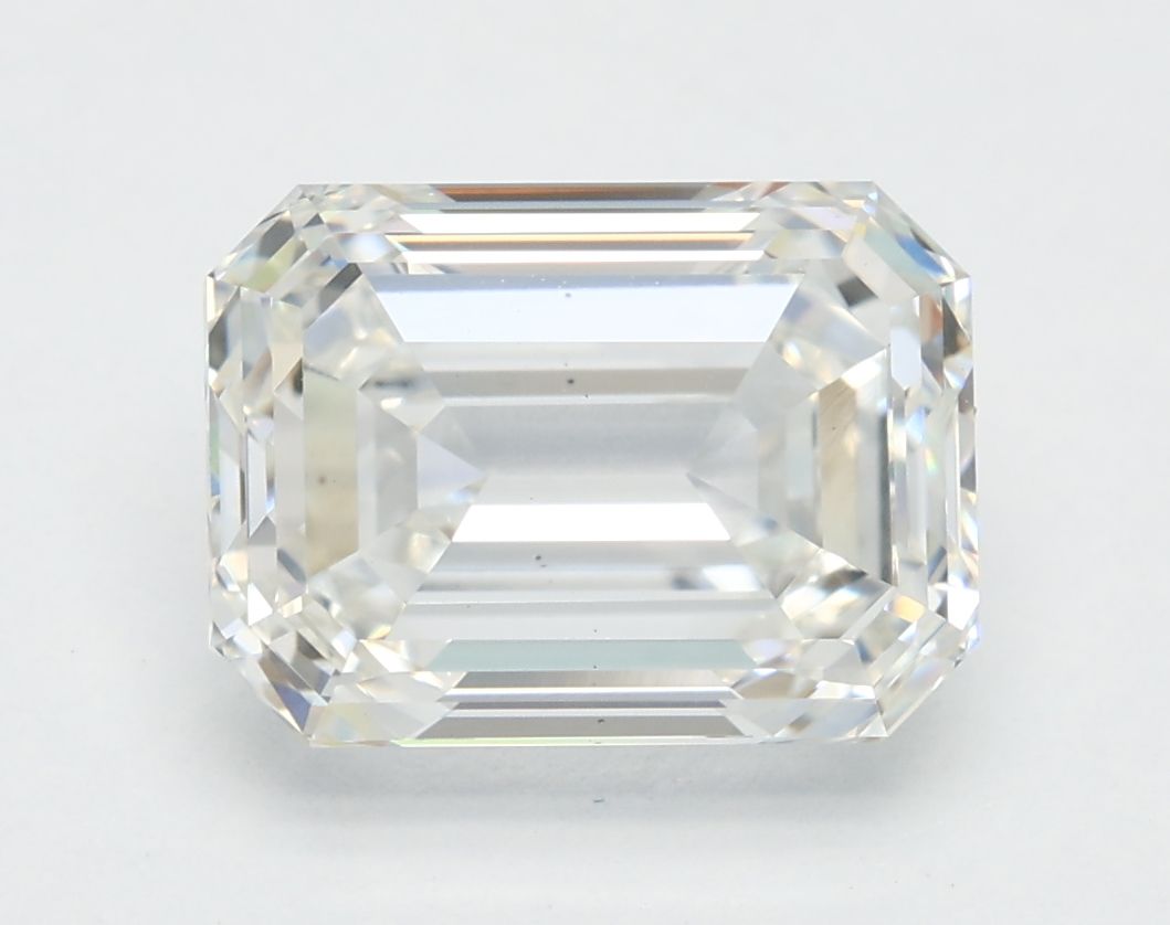 2.65 ct. emerald Lab Grown Diamond front image