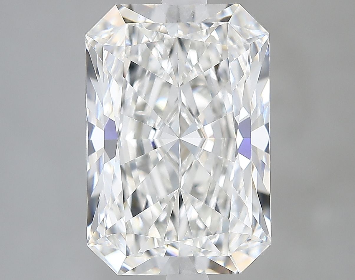 4.18 ct. radiant Lab Grown Diamond front image