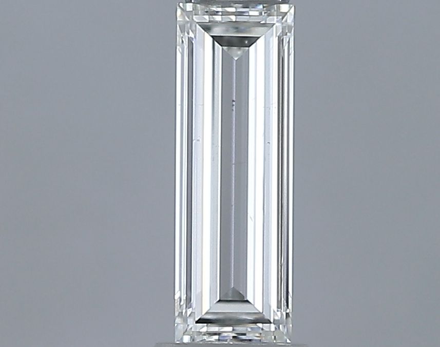 0.38 ct Baguette diamond
