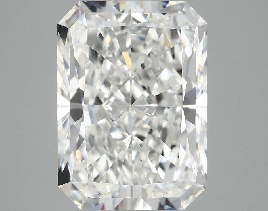 3.89 Carat