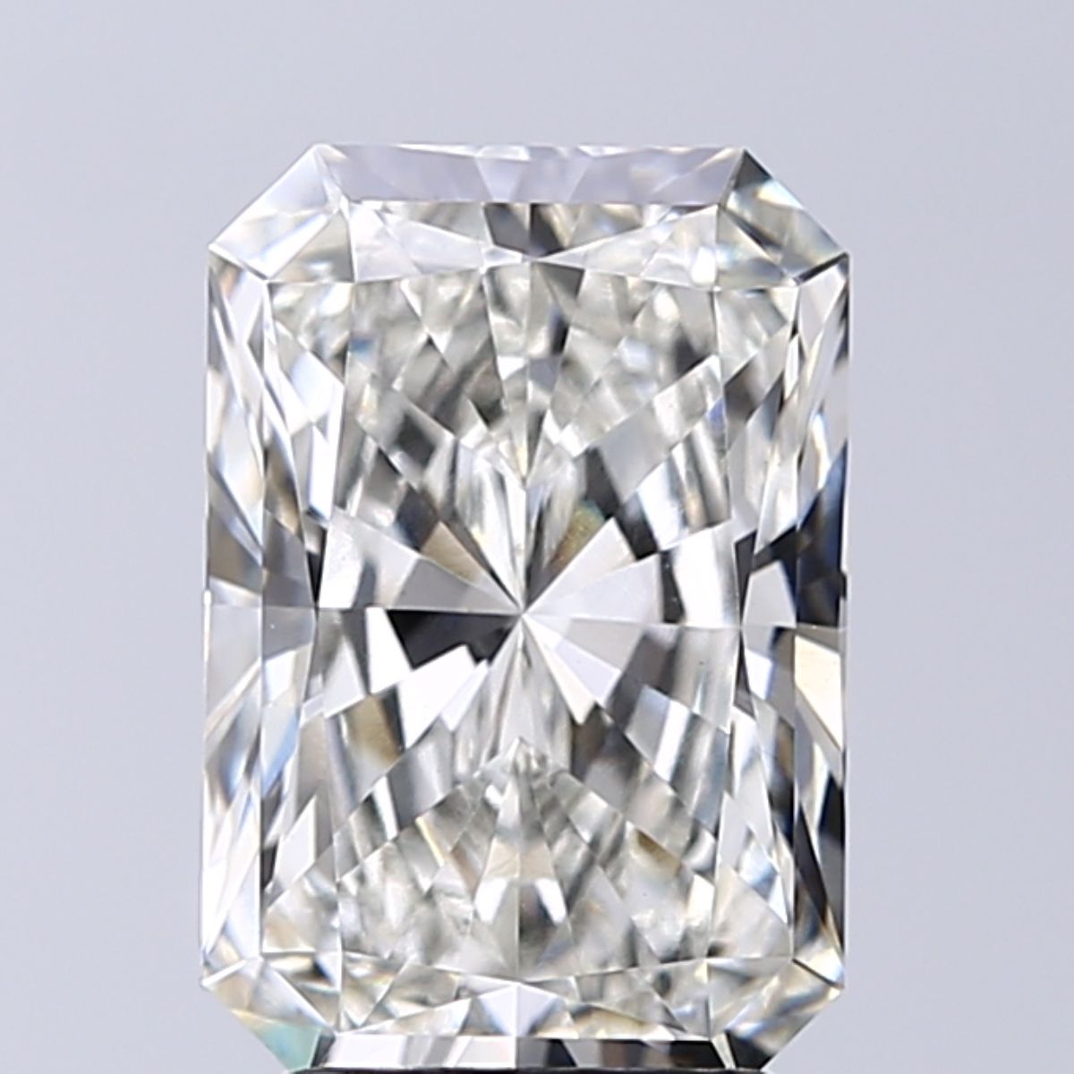 3.02 ct Radiant diamond