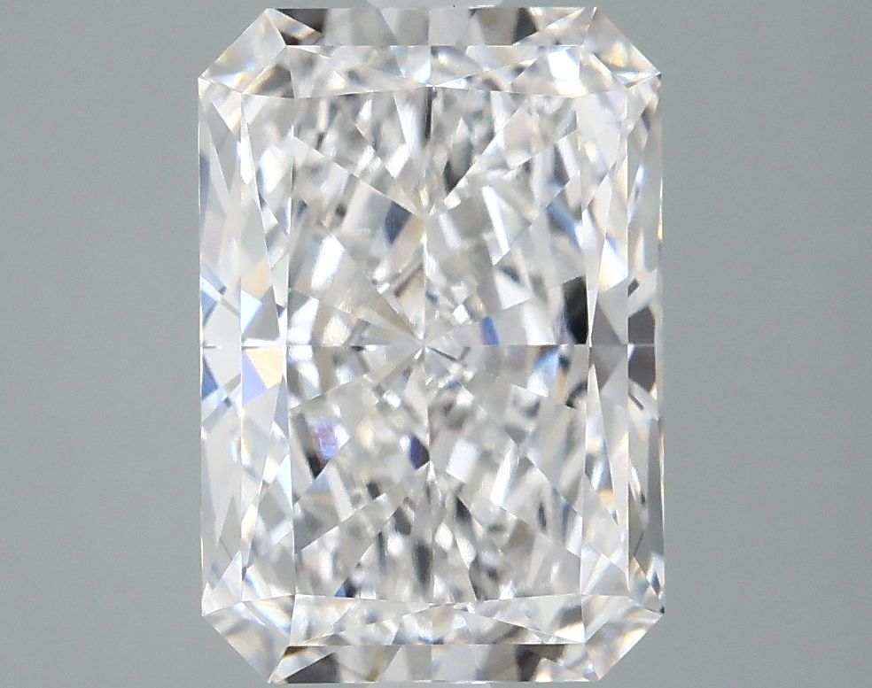 3.72 ct. radiant Lab Grown Diamond front image