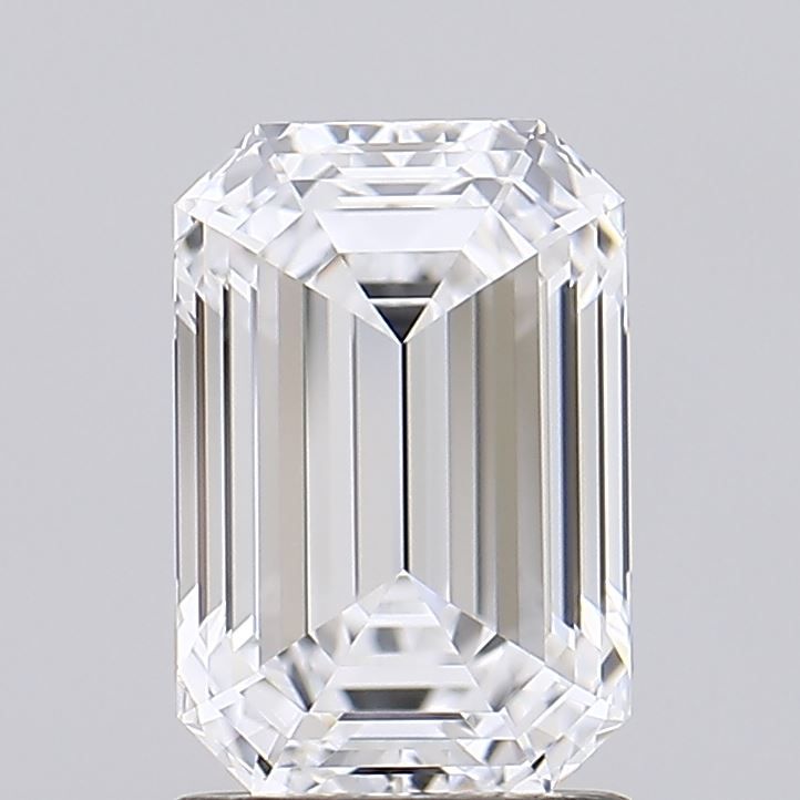 1.84 ct. emerald Lab Grown Diamond front image