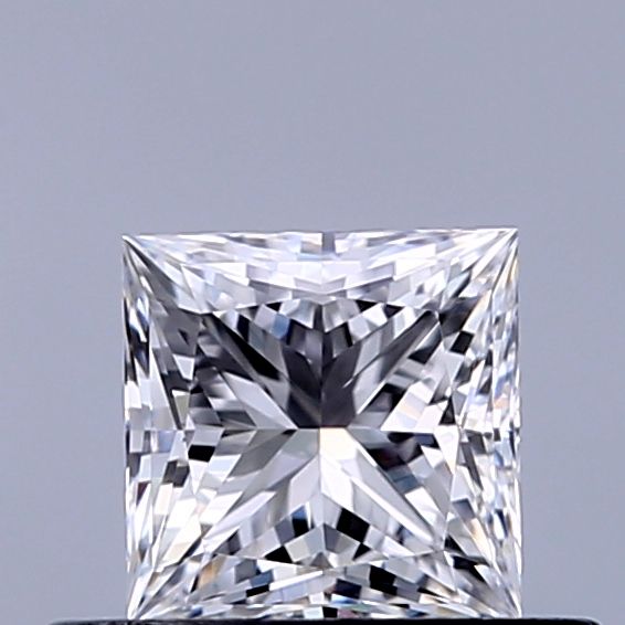 0.47 ct lab-grown Princess Diamond