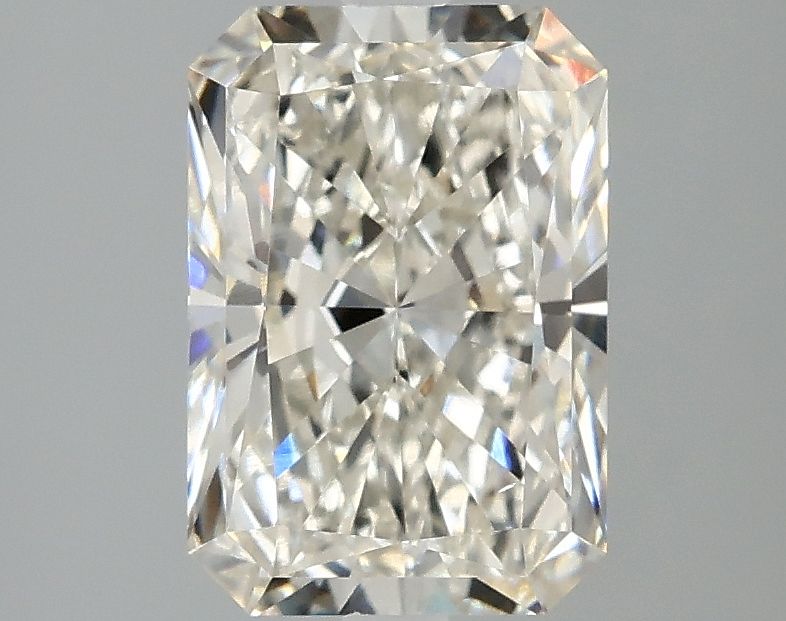 2.09 ct Radiant diamond