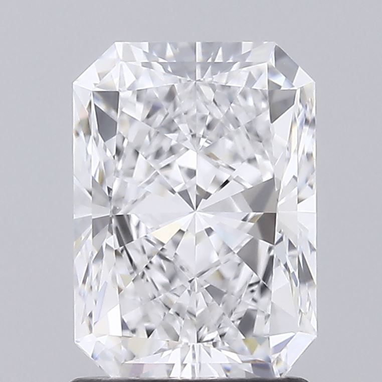 1.65 ct. radiant Lab Grown Diamond front image