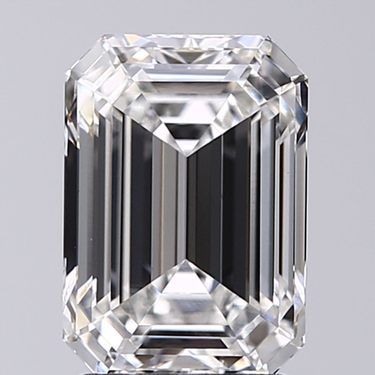 2.24 ct. emerald Lab Grown Diamond front image