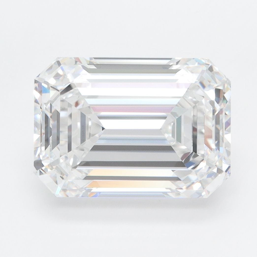 4.52 ct. emerald Lab Grown Diamond front image