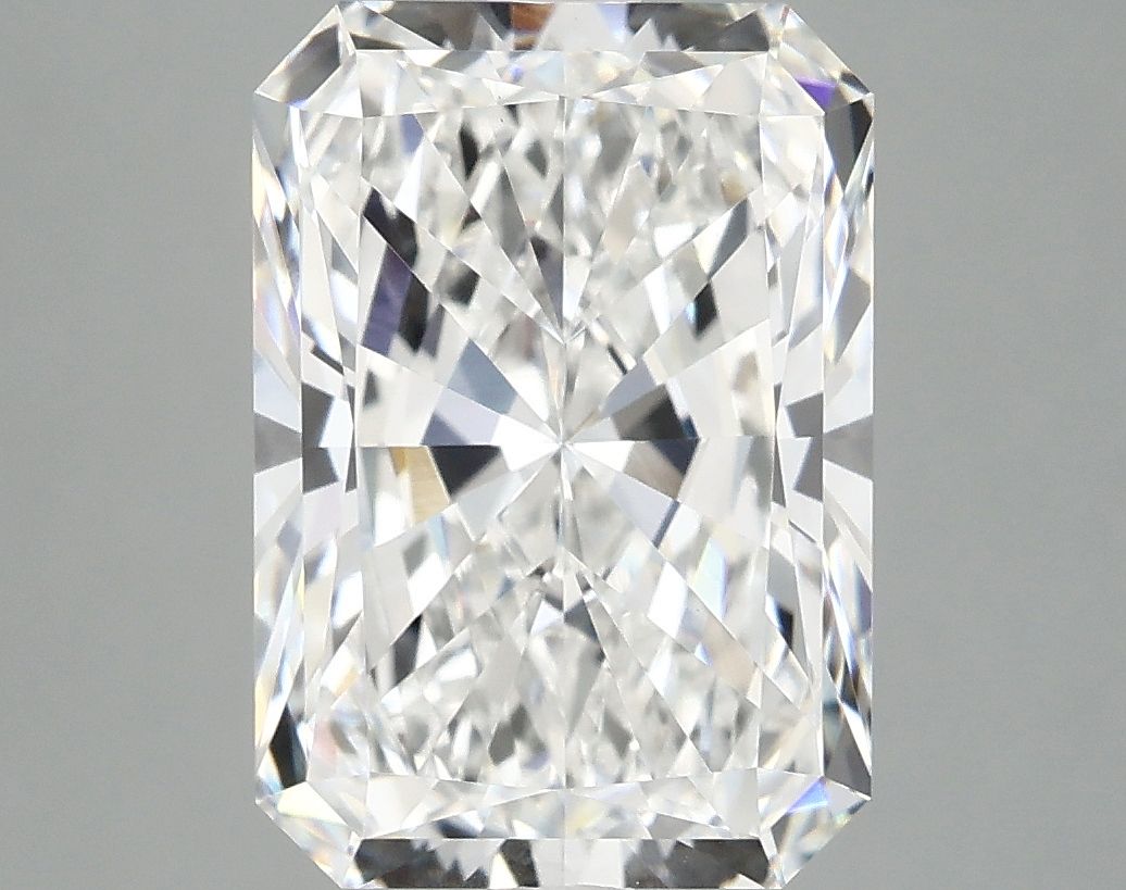 4.93 ct. radiant Lab Grown Diamond front image