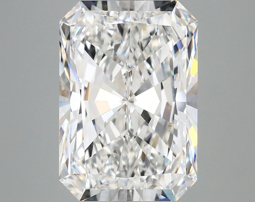 4.90 ct. radiant Lab Grown Diamond front image