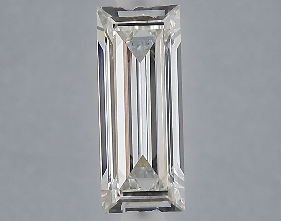 1.06 ct Baguette diamond