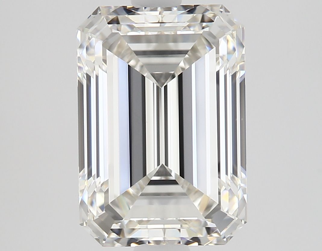 2.50 ct Emerald diamond