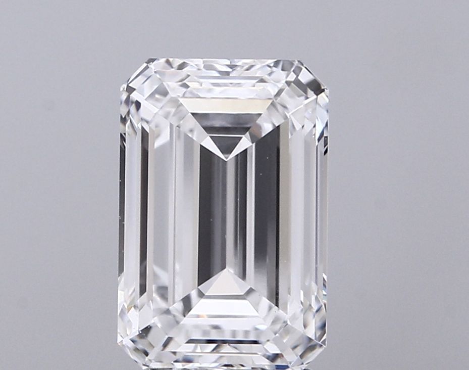 3.02 ct. emerald Lab Grown Diamond front image
