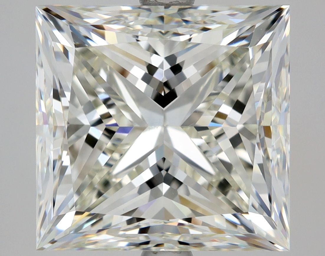 5.01ct Princess diamond