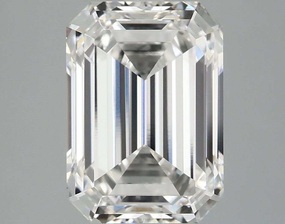 4.04 ct. emerald Lab Grown Diamond front image