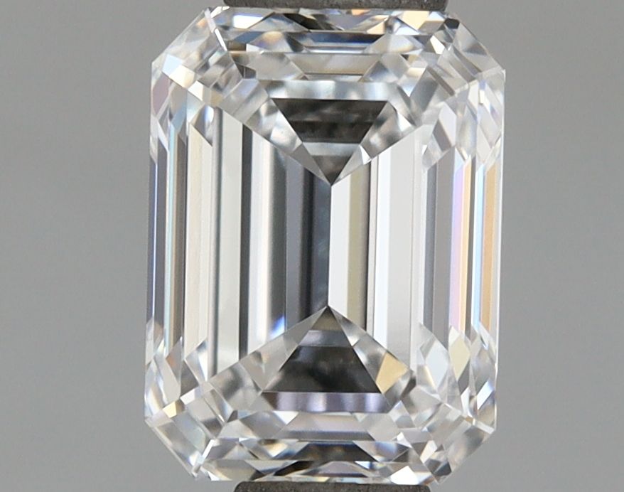 1.12 ct. emerald Lab Grown Diamond front image