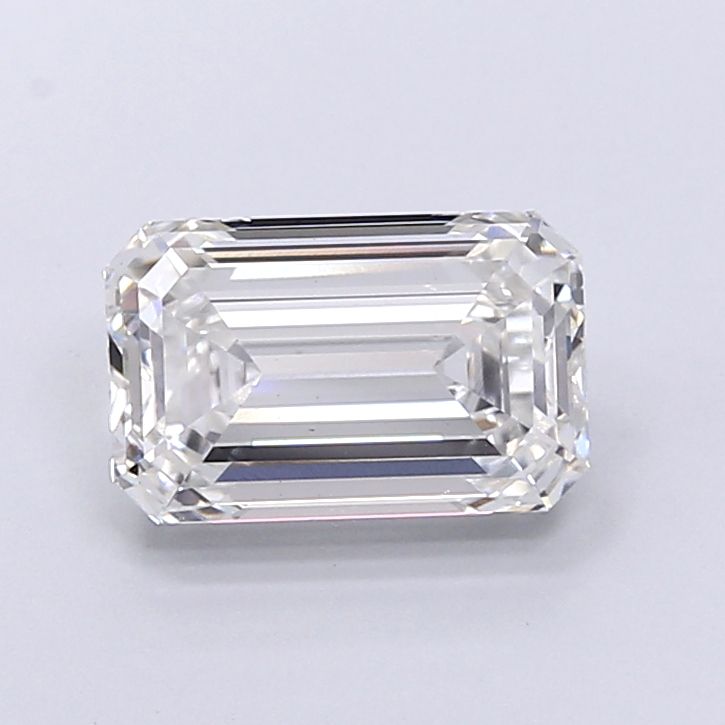 2.87 ct Emerald diamond
