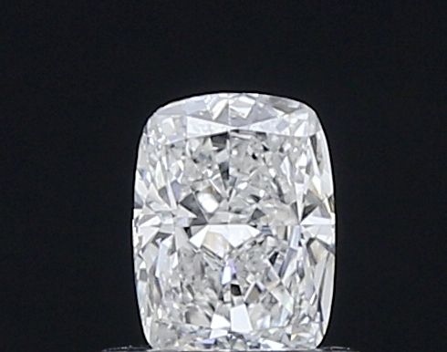 0.7 ct lab-grown Cushion modified Diamond