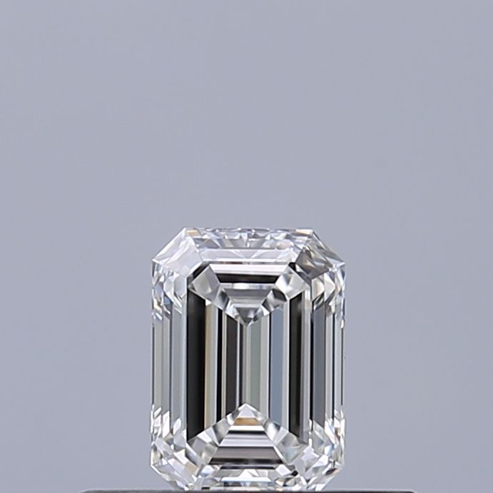 0.30 ct Emerald diamond