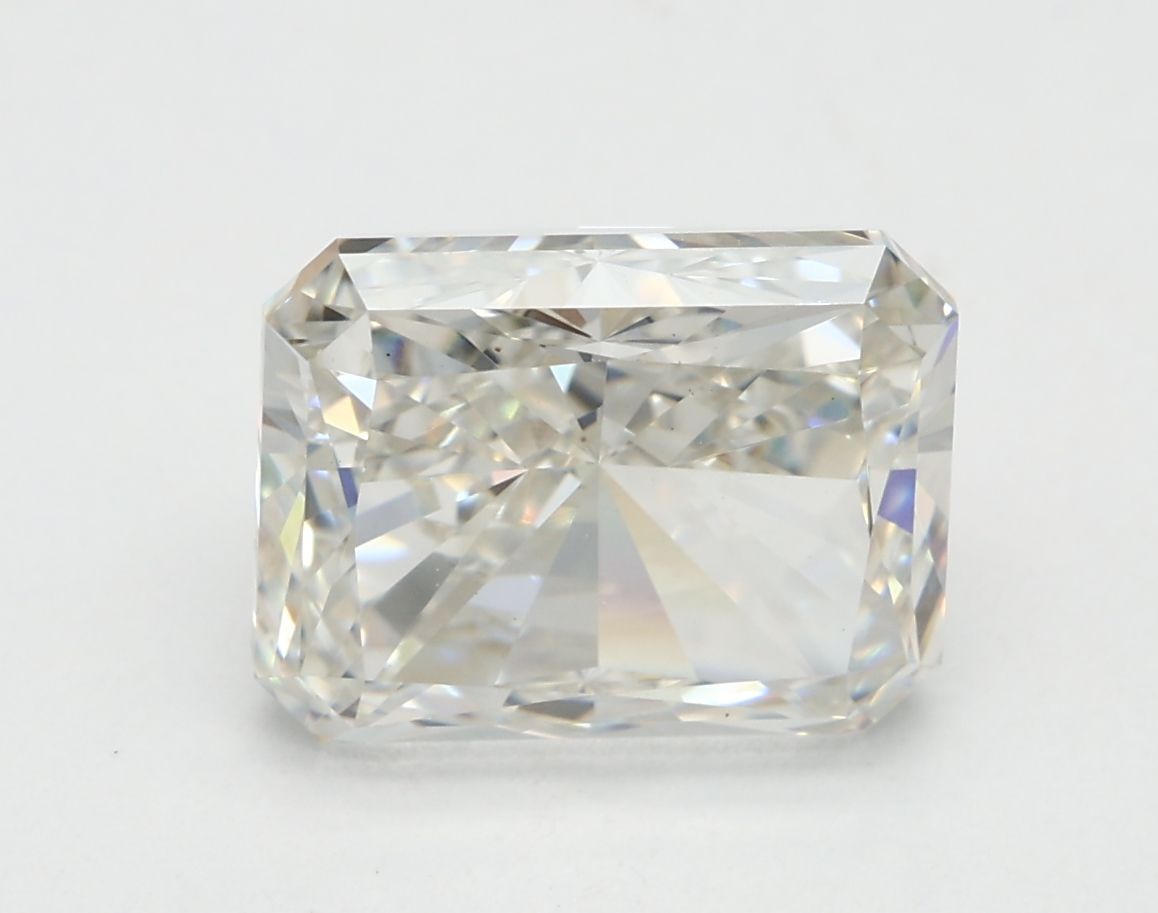 3.03 ct Radiant diamond