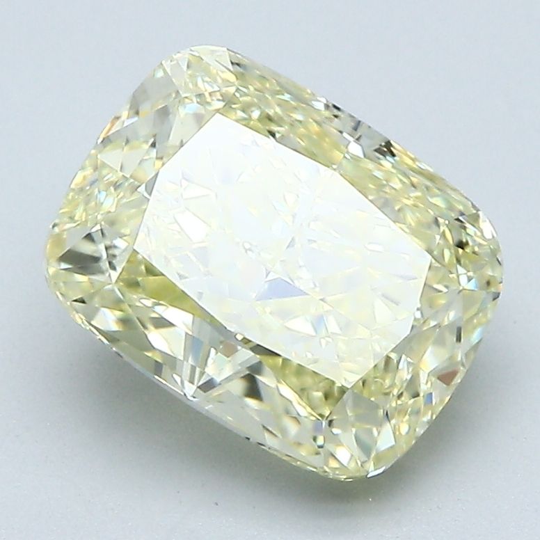 3.01 ct Cushion Modified diamond