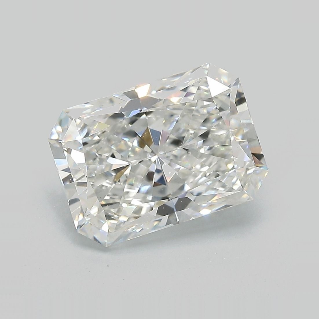 4.09 ct. radiant Lab Grown Diamond front image