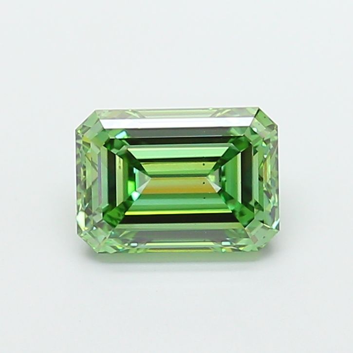 3.05 ct Emerald diamond