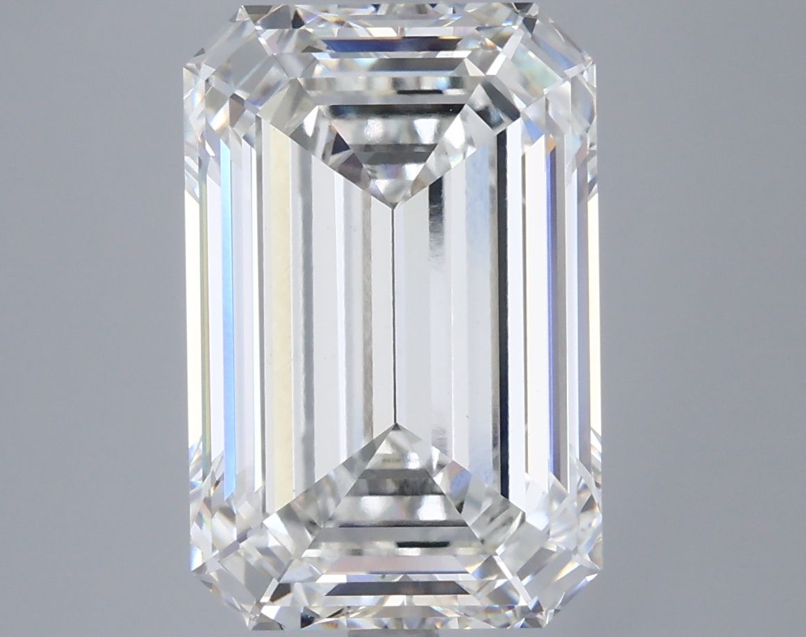 7.10 ct. emerald Lab Grown Diamond front image