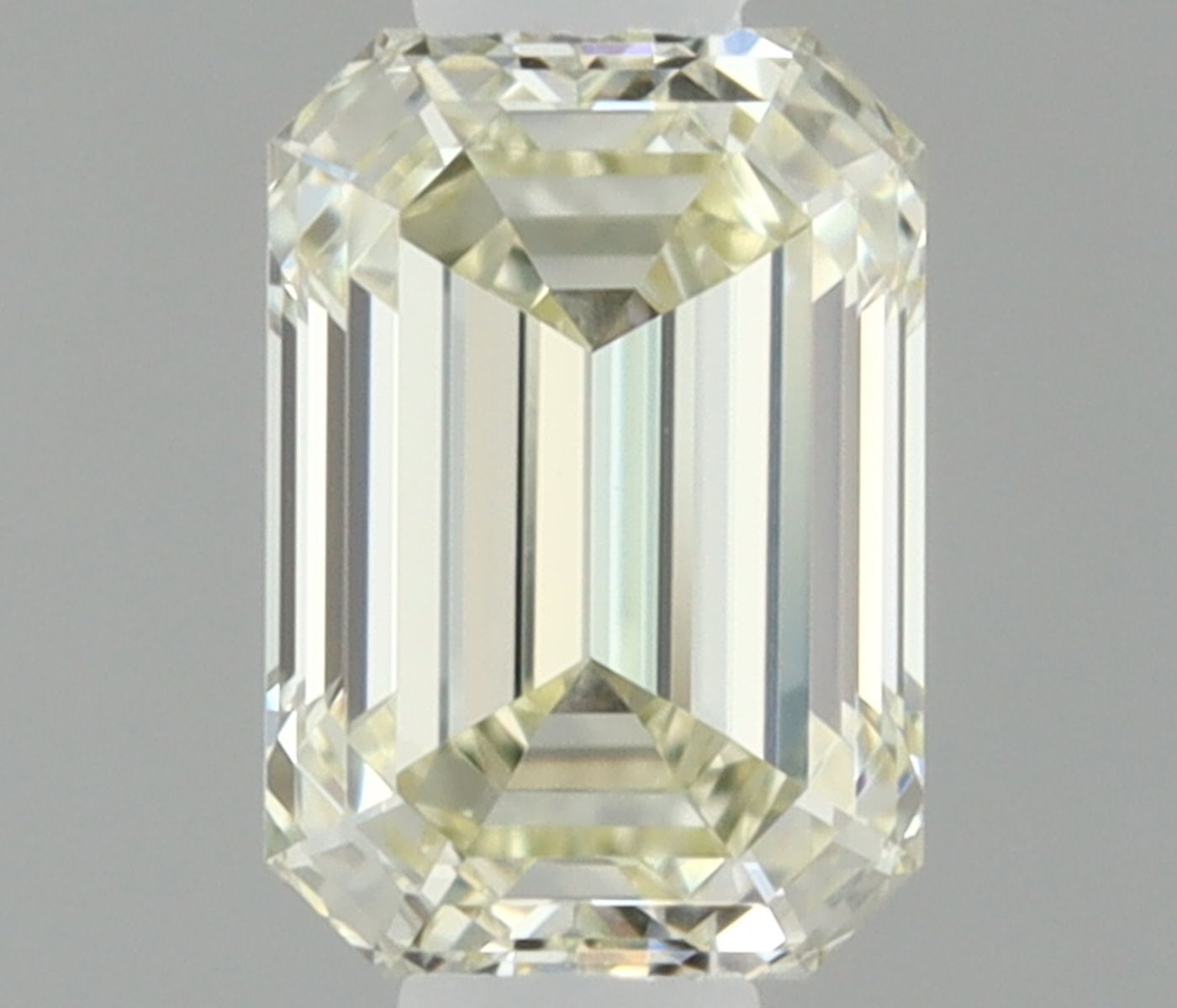 0.3 ct Emerald Diamond