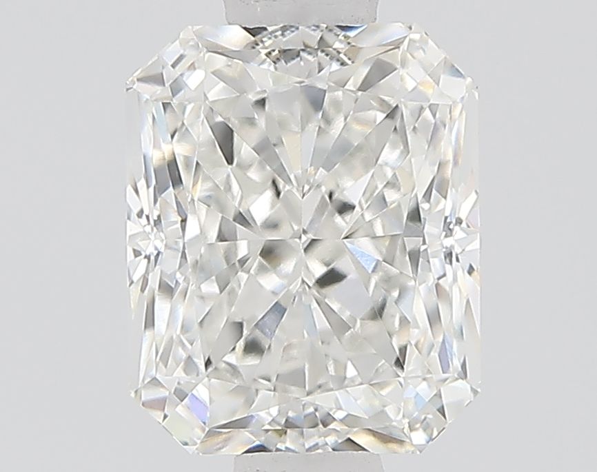 1.07ct Radiant diamond