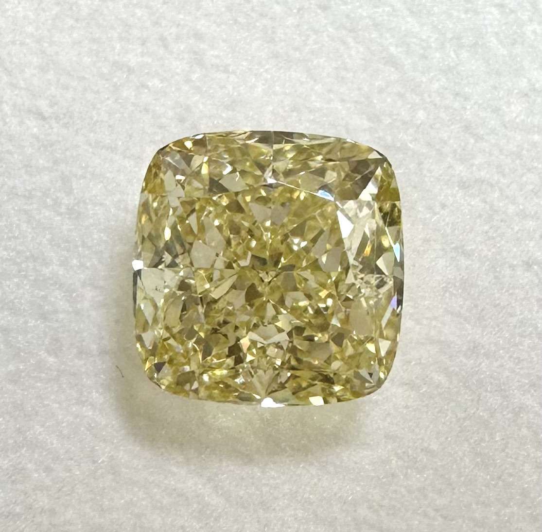 Diament 1.55 ct Fancy Brownish Yellow/VVS2