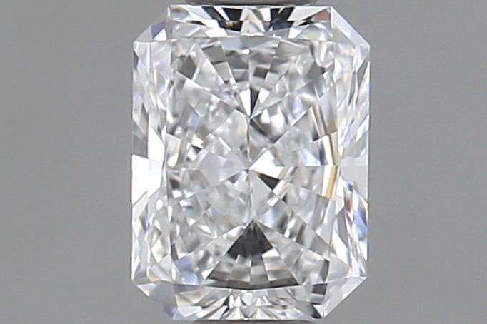0.29ct Radiant diamond