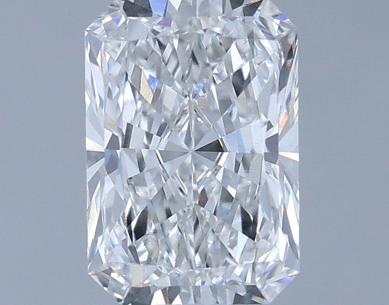 1.28 ct Radiant diamond