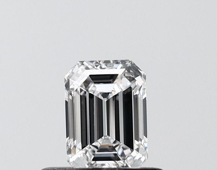 0.52 ct lab-grown Emerald Diamond