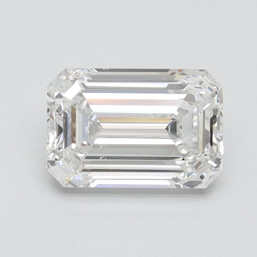 1.33 ct. emerald Lab Grown Diamond front image