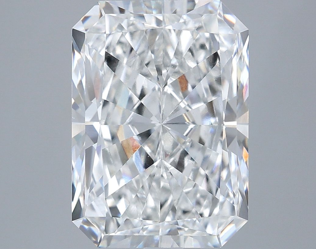 5.50 ct. radiant Lab Grown Diamond front image