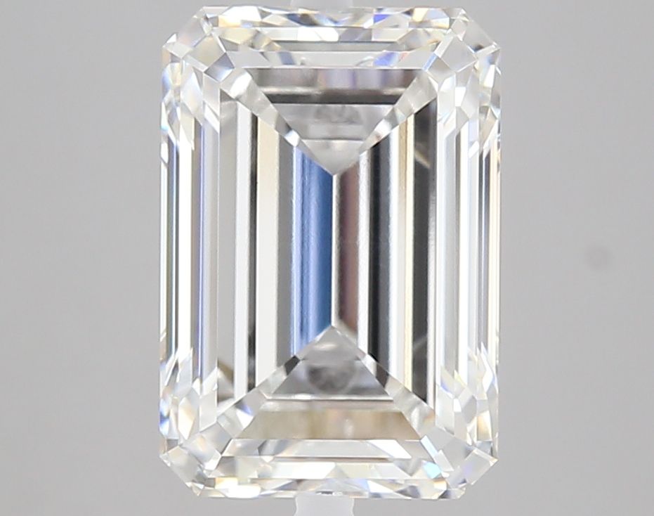 5.01 ct. emerald Lab Grown Diamond front image