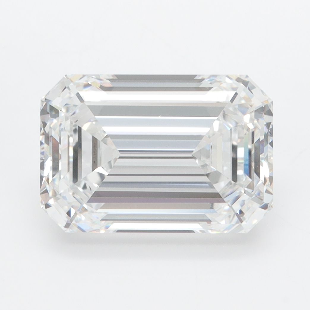 4.05 ct. emerald Lab Grown Diamond front image